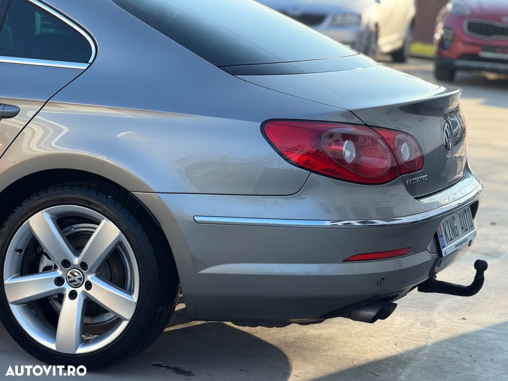 Volkswagen Passat CC 1.8 TSI Exclusive - 17