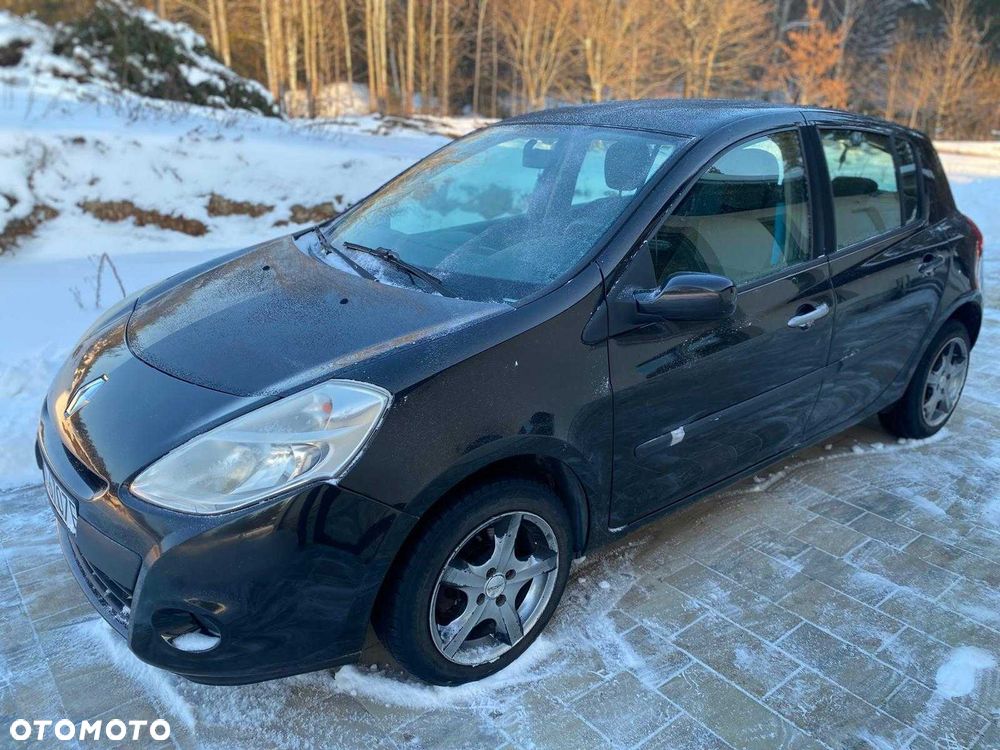 Renault Clio - 1