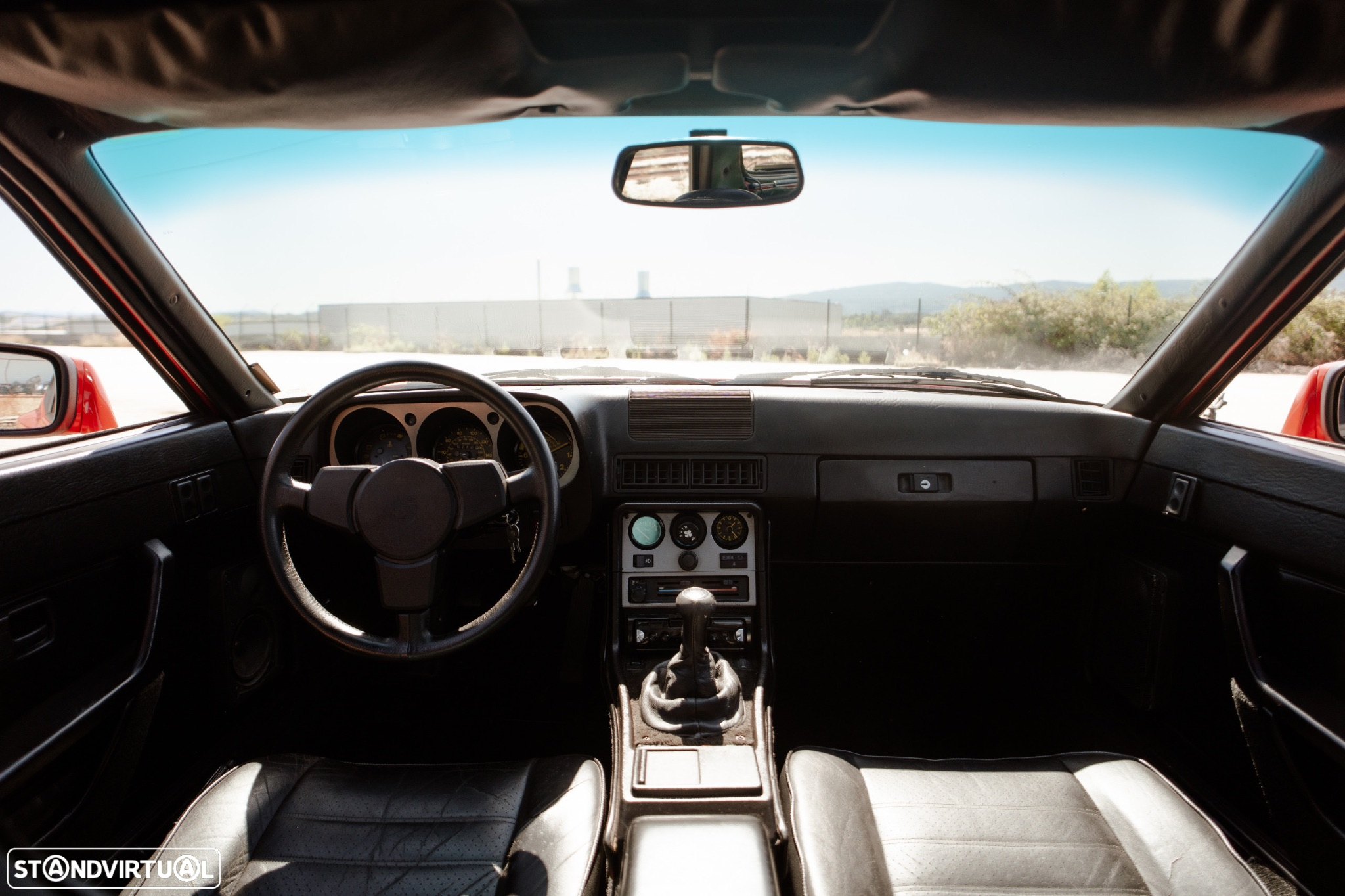 Porsche 944 Standard - 10