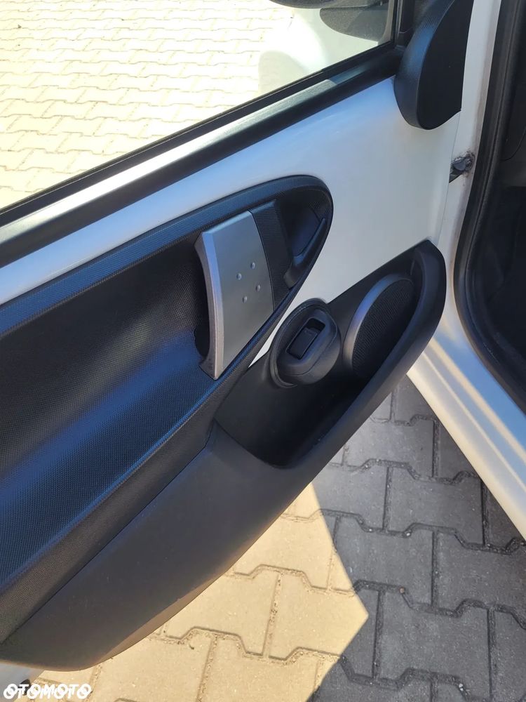 Toyota Aygo 1.0 VVT-i Terra - 8