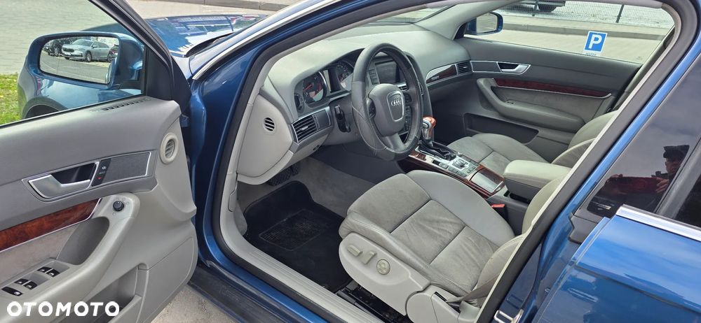 Audi A6 Limousine 4.2 Quattro Tiptronic - 14