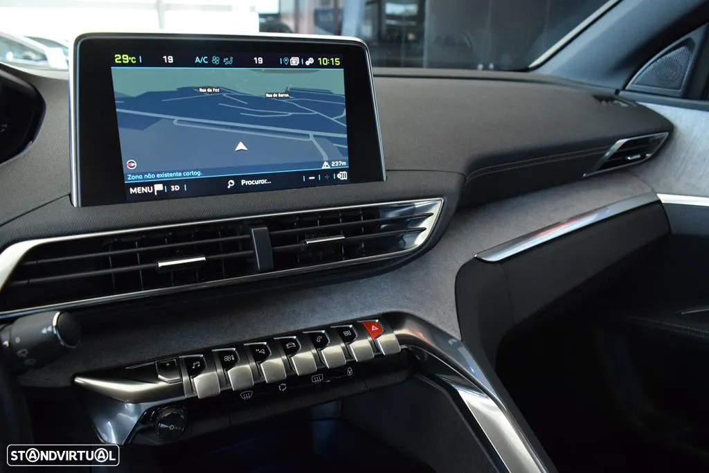 Peugeot 3008 1.6 Hybrid4 GT e-EAT8 - 14