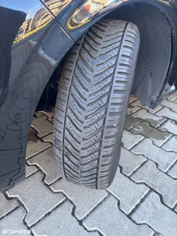 Peugeot 208 1.4 HDi Active - 17