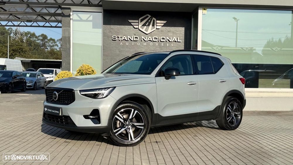 Volvo XC 40 1.5 T2 Plus Dark Auto - 2