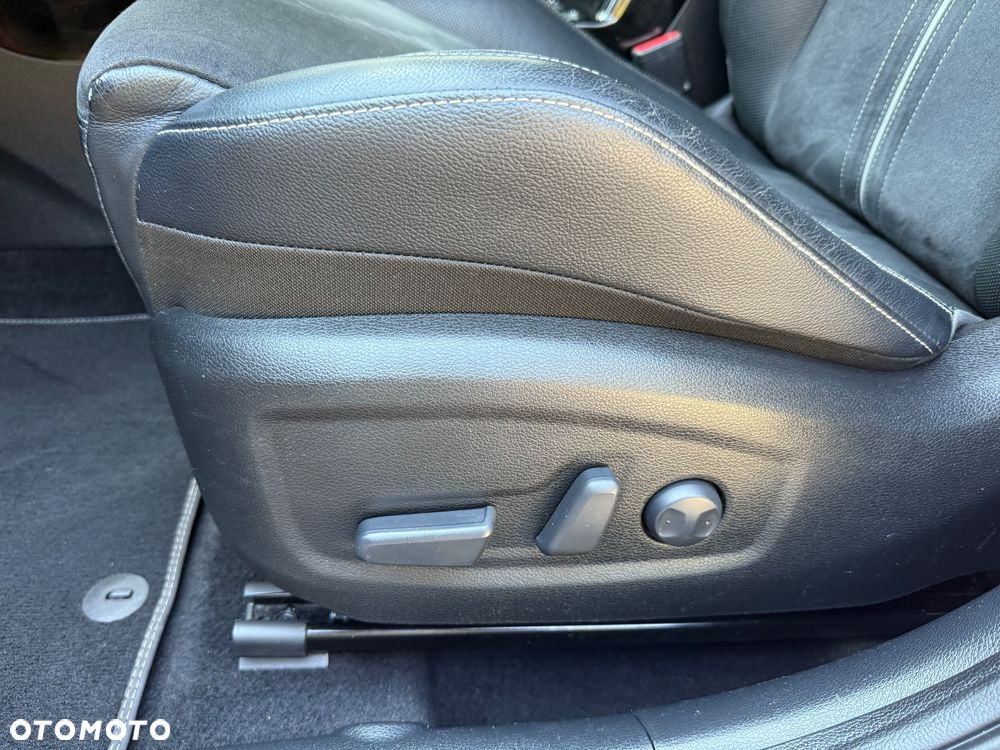 Kia ProCeed 1.4 T-GDI GT Line DCT - 22
