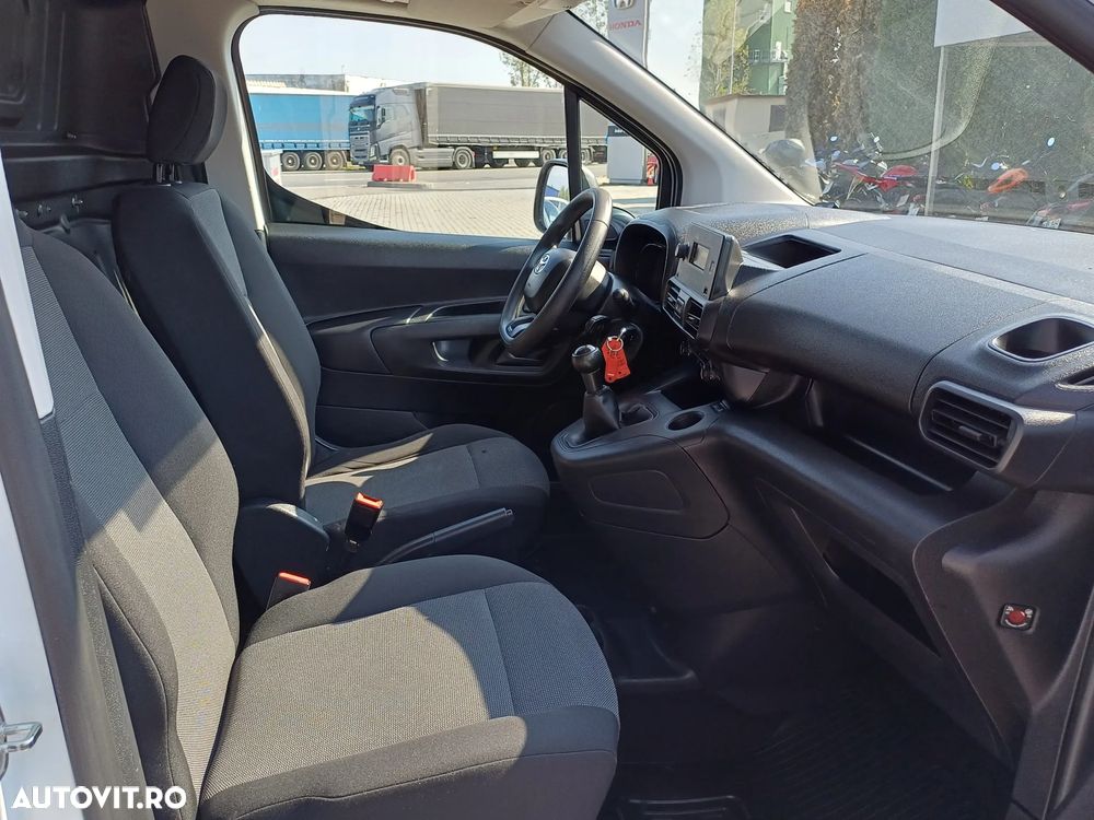 Toyota PROACE City - 9