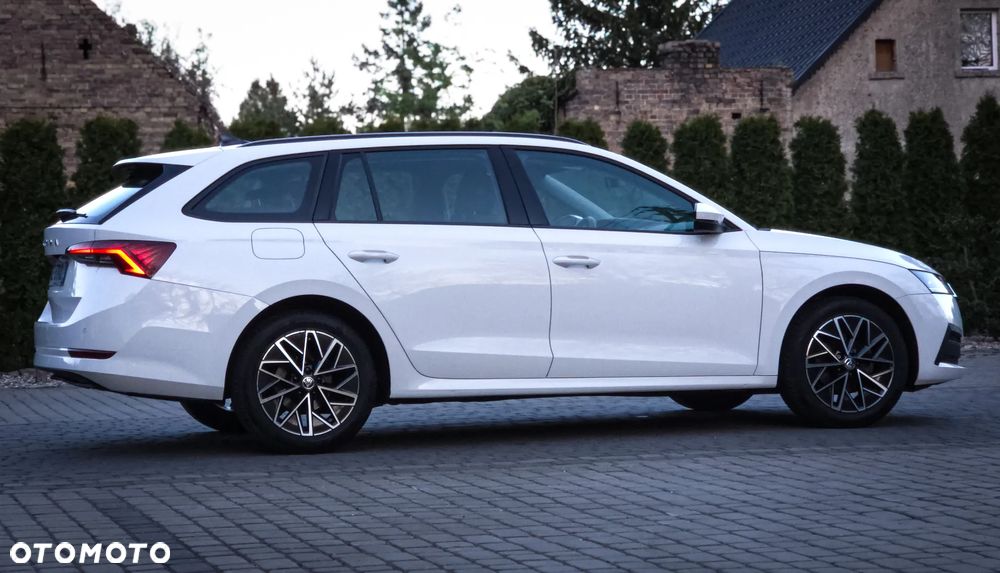 Skoda Octavia 2.0 TDI DSG Edition - 7