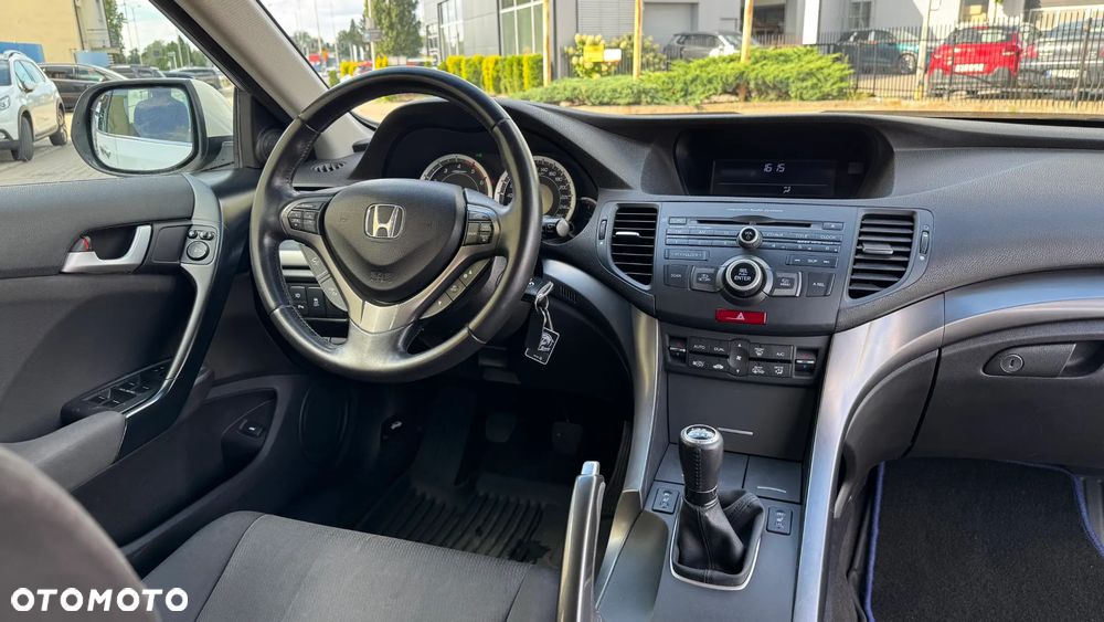 Honda Accord 2.2d Comfort - 13