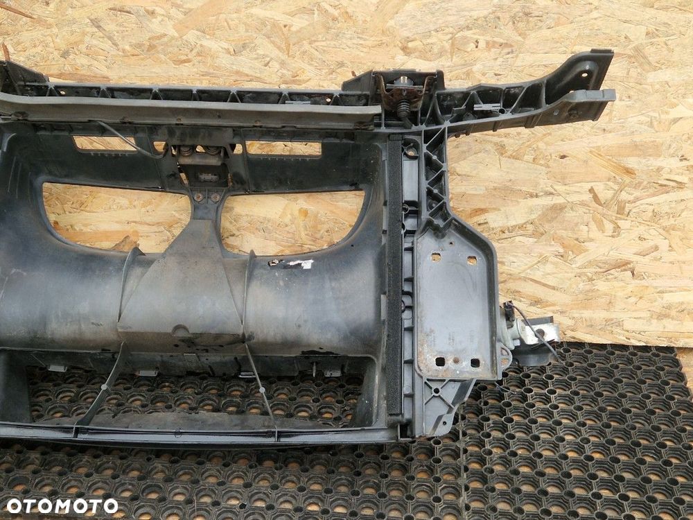 BMW E87 ER1 PAS PRZEDNI KOMPLET - 14