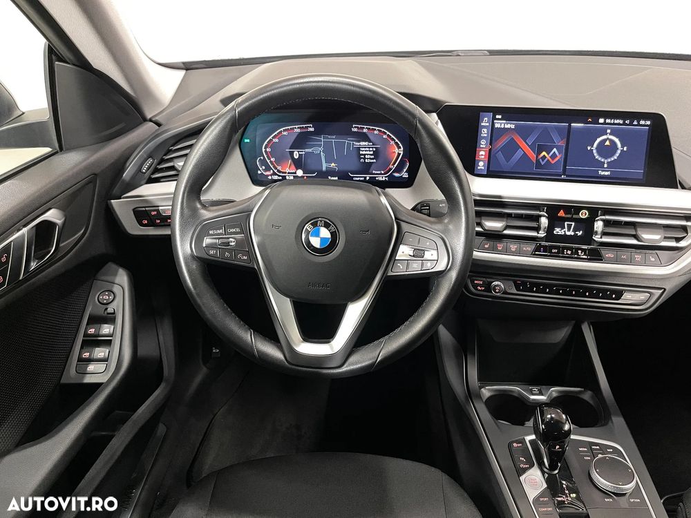 BMW Seria 2 218i Aut. Advantage - 7
