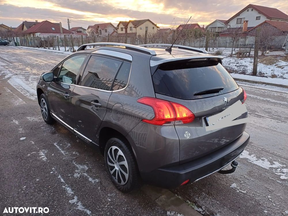 Peugeot 2008 e-HDi FAP 92 EGS6 STOP & START Allure - 3