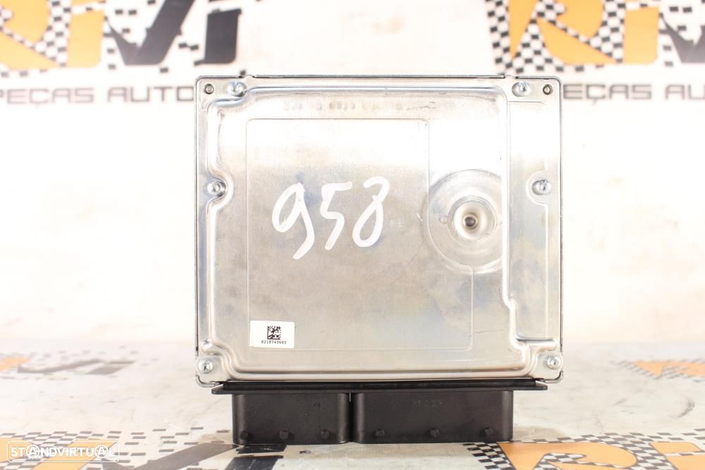 Centralina De Motor Bmw 1 Coupé (E82)  13618512498 / 8512498 / 0281017 - 6