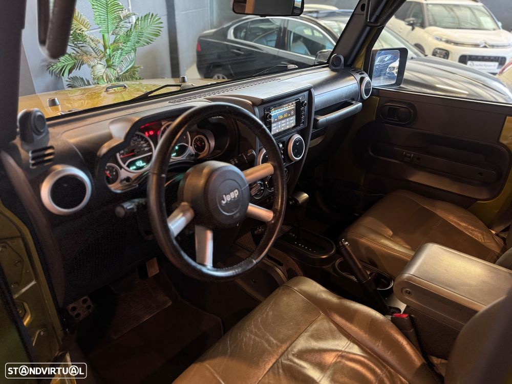 Jeep Wrangler 2.8 CRD ATX Sport - 7