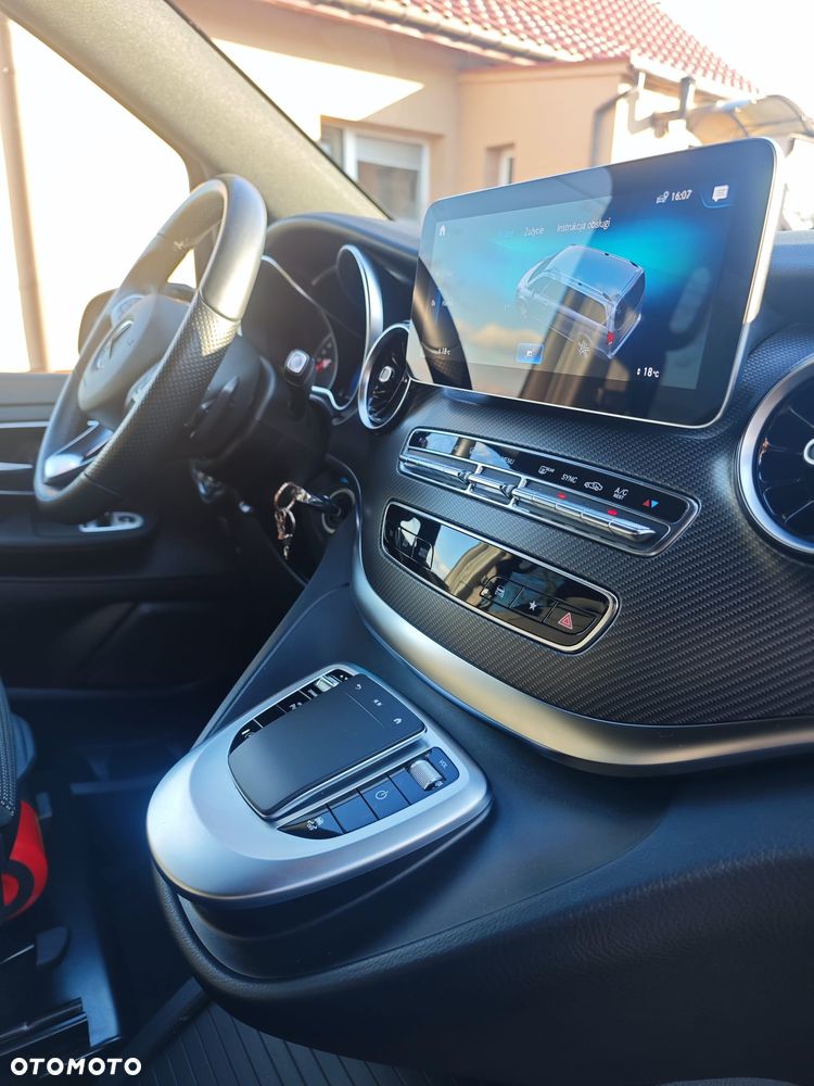 Mercedes-Benz Klasa V 300 d 4-Matic 9G-Tronic - 10