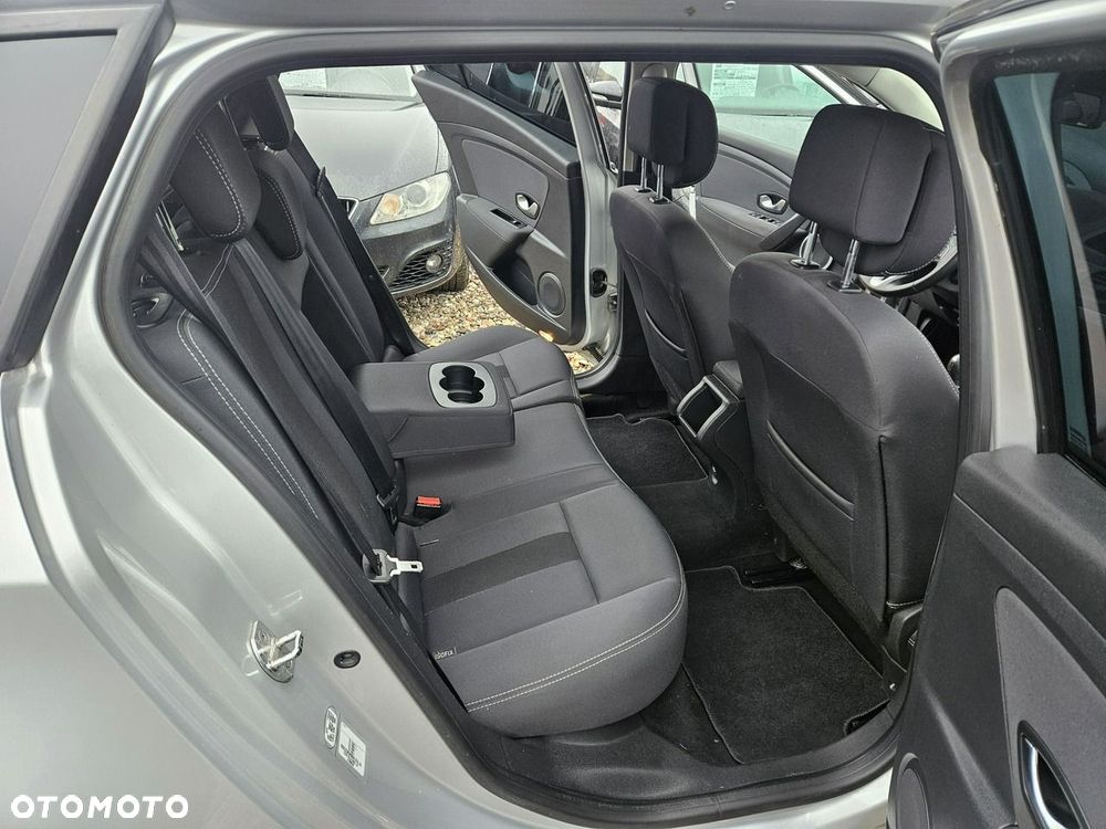 Renault Megane - 11