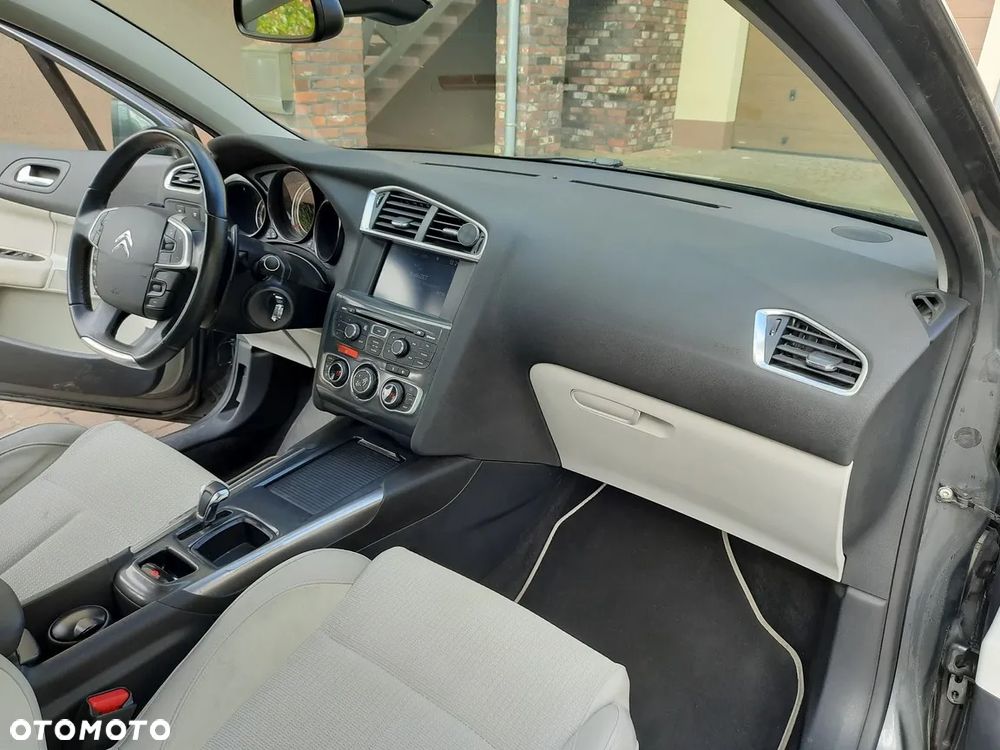 Citroën C4 1.6 e-HDi Exclusive MCP - 15