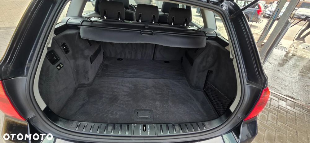 BMW Seria 3 320d DPF - 33