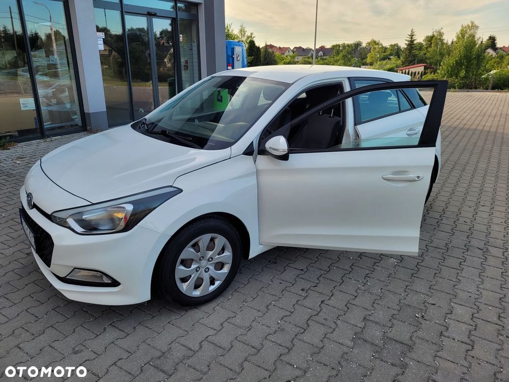 Hyundai i20 1.1 CRDi BlueDrive Comfort - 1