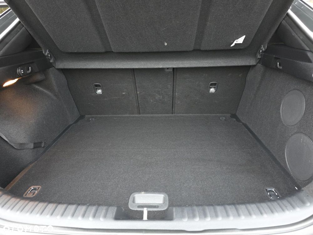 Kia XCeed 1.5 T-GDI L Business Line - 17