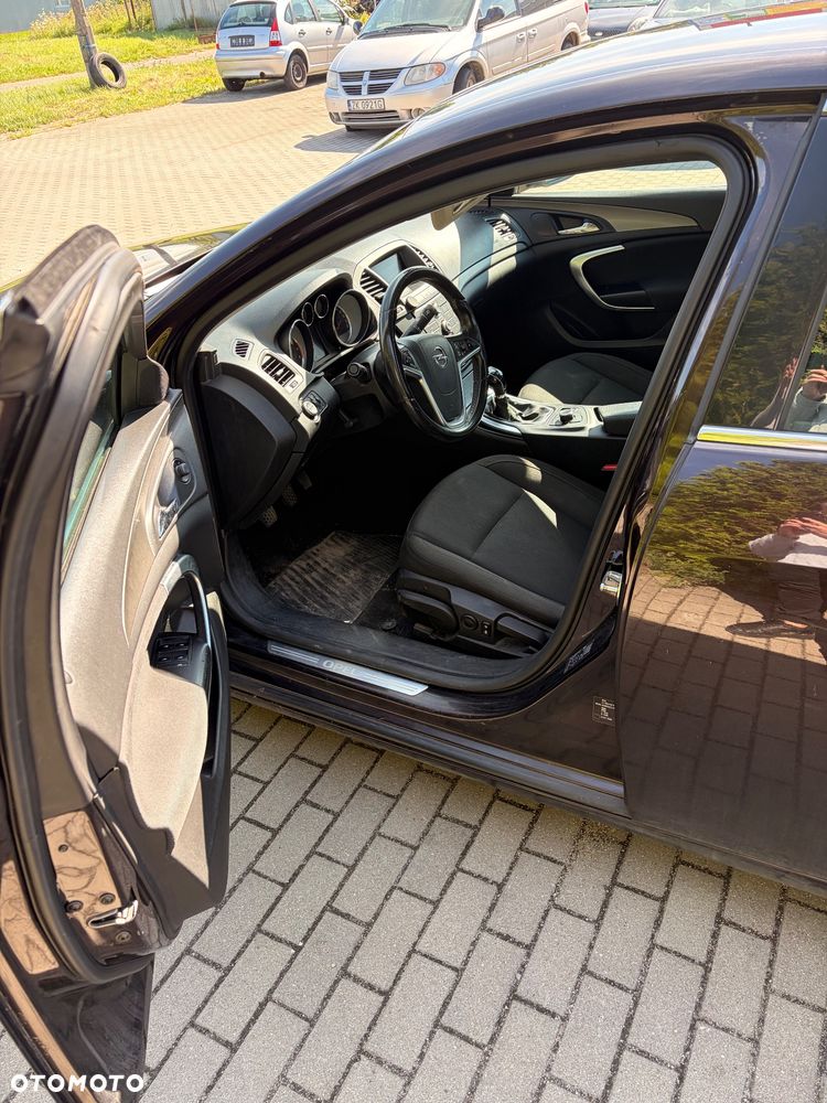 Opel Insignia 1.8 - 8