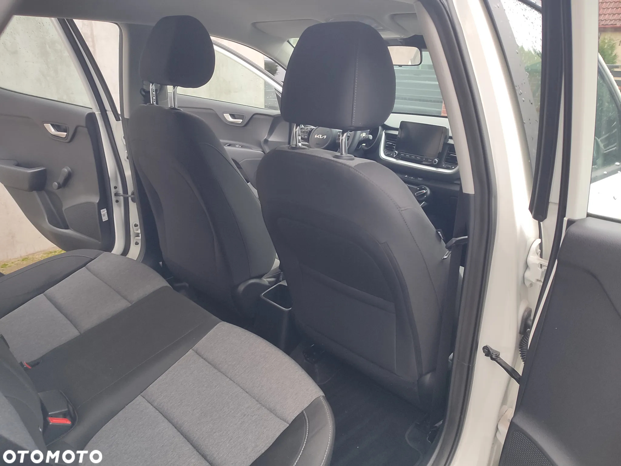Kia Stonic - 29