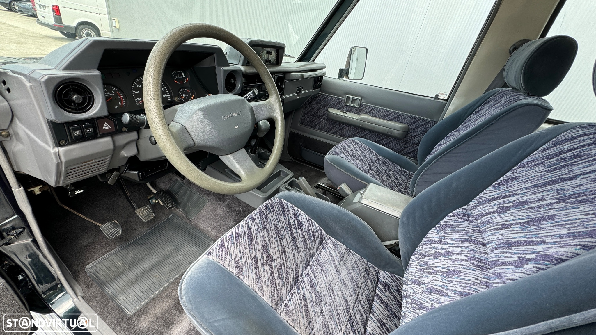 Toyota Land Cruiser 3.0 VX TD - 21