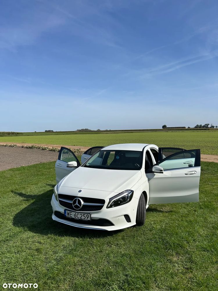 Mercedes-Benz Klasa A 180 7G-DCT Urban - 5