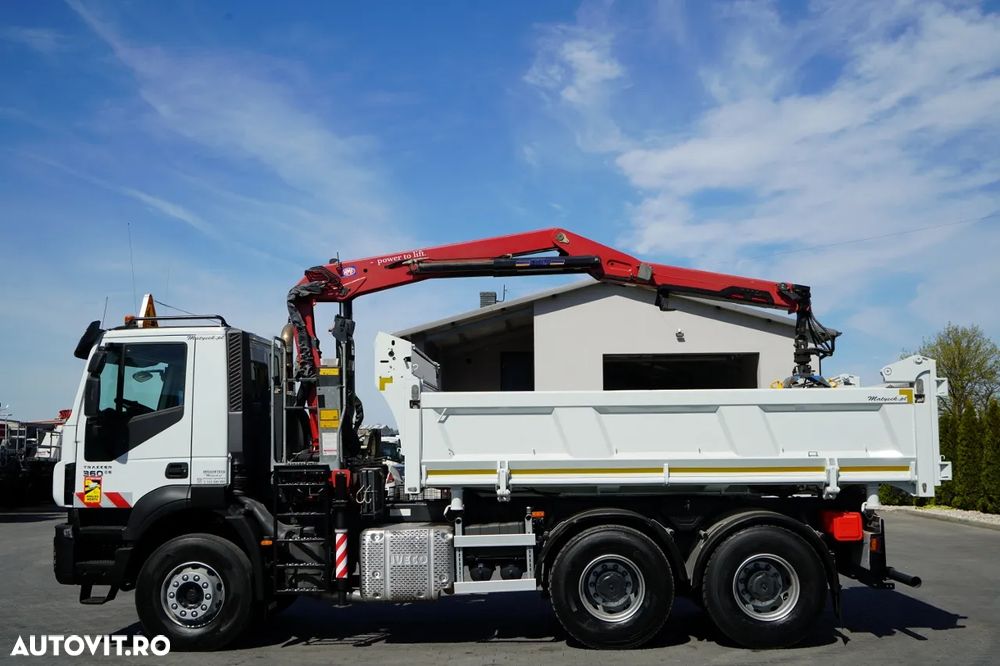 Iveco TRAKKER 360 / 6x4 / BASCULĂ DUBLU + HYDRODOLT / + HDS HMF 1643 Z2 / CUPĂ DE ÎNMATRICULARE / ROTATOARE / TELECOMANDĂ - 16