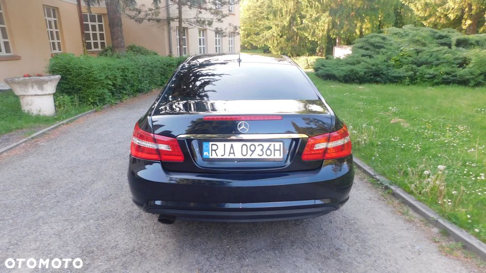 Mercedes-Benz Klasa E - 38