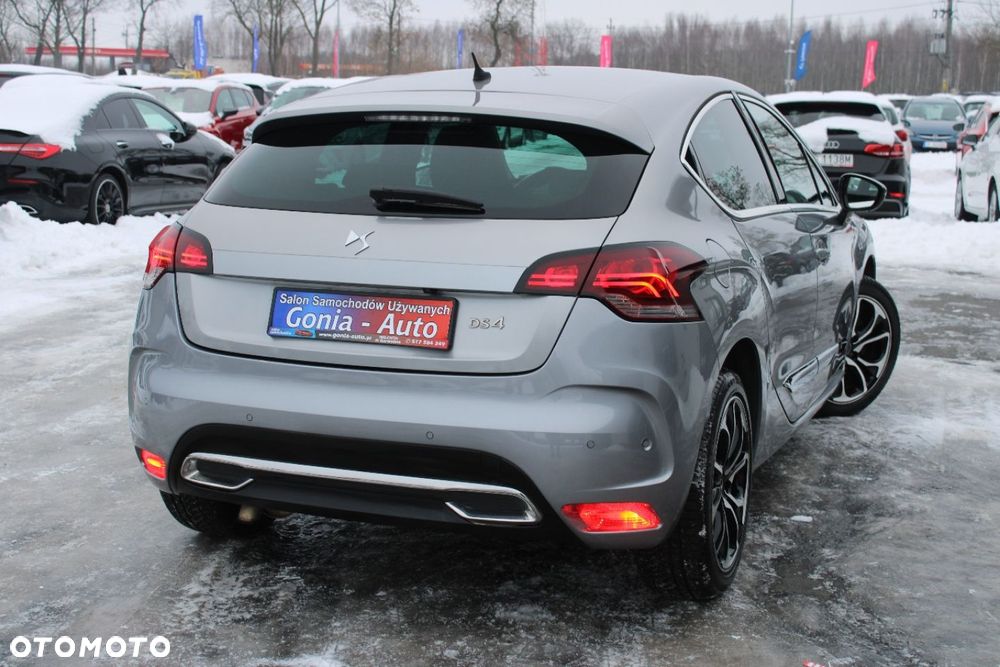 DS Automobiles DS 4 - 7