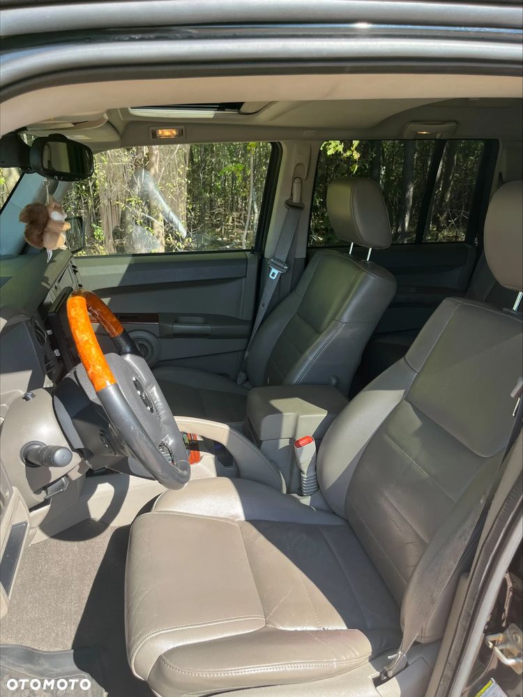Jeep Commander 3.7 V6 - 15