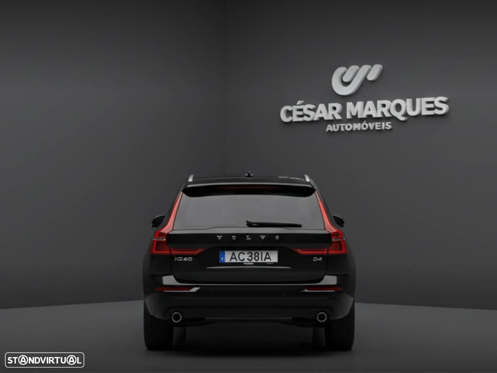 Volvo XC 60 2.0 D4 Momentum Plus Geartronic - 4