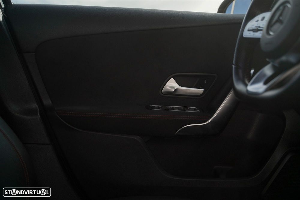 Mercedes-Benz A 180 d AMG Line Aut. - 38