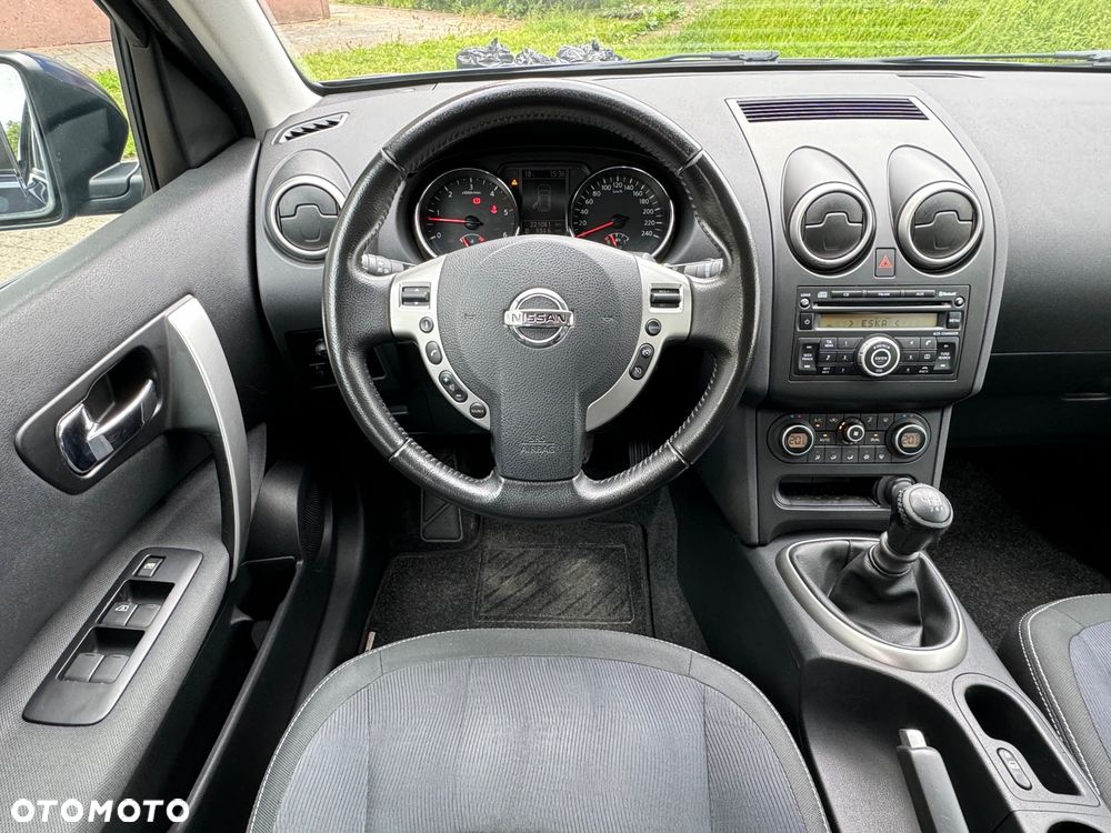 Nissan Qashqai 2.0 dCi DPF tekna - 7