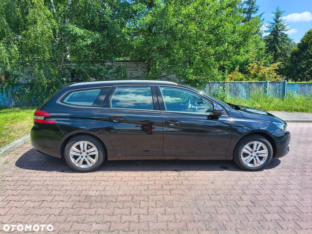 Peugeot 308 1.5 BlueHDi Active S&S EAT8 - 6