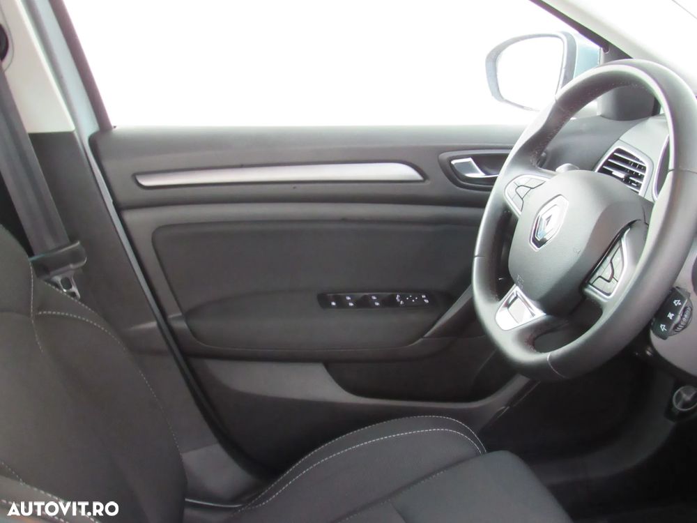Renault Megane BLUE dCi 115 BUSINESS EDITION - 24