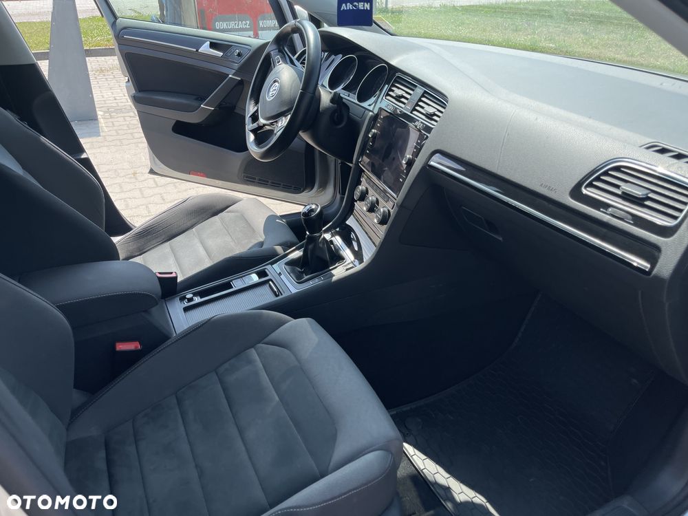 Volkswagen Golf 1.5 TSI BMT Evo Highline - 11