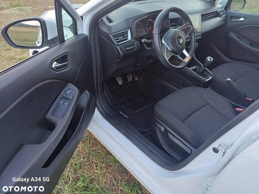 Renault Clio - 7