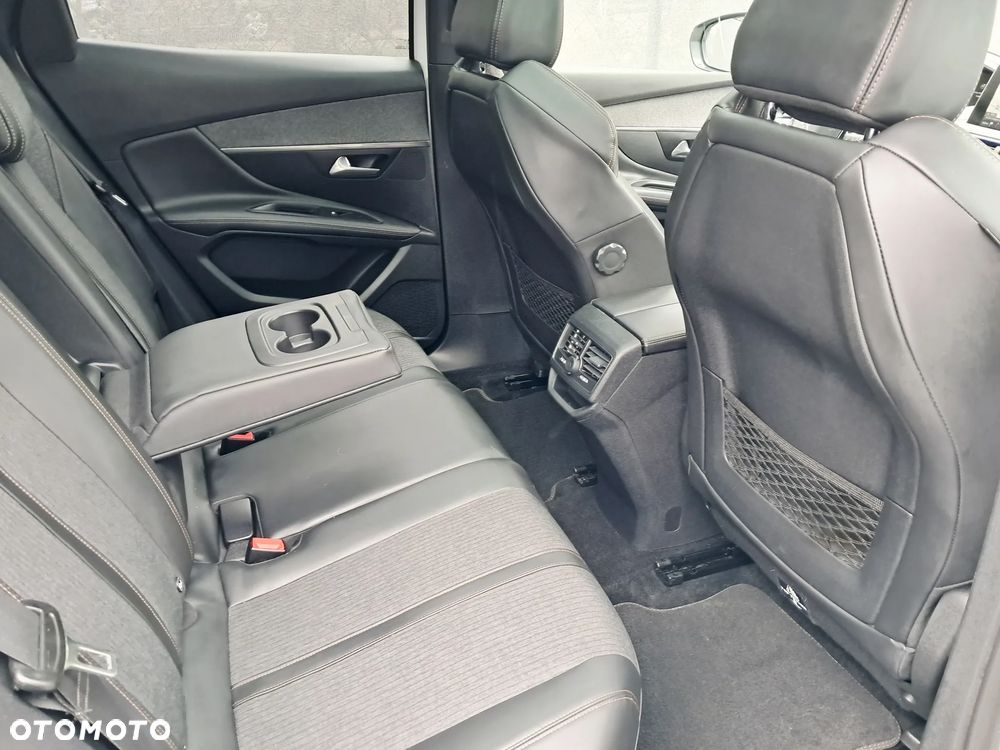 Peugeot 3008 - 12