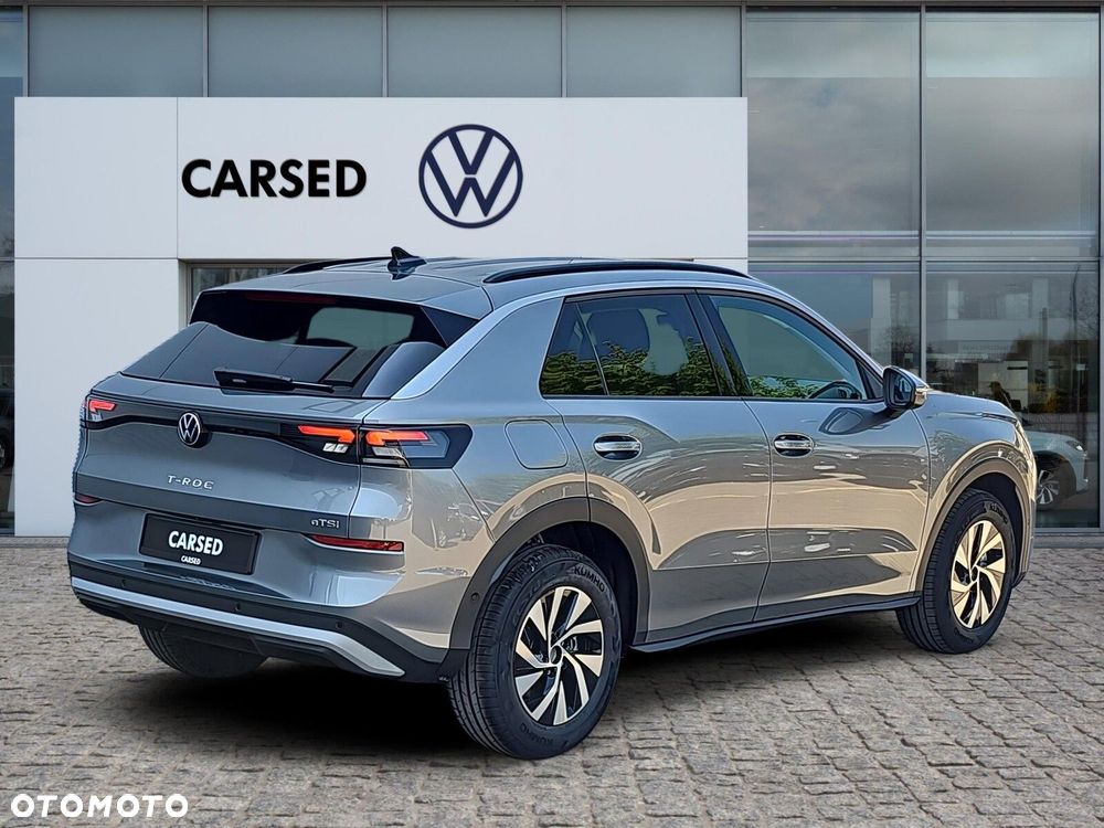 Volkswagen T-Roc - 8