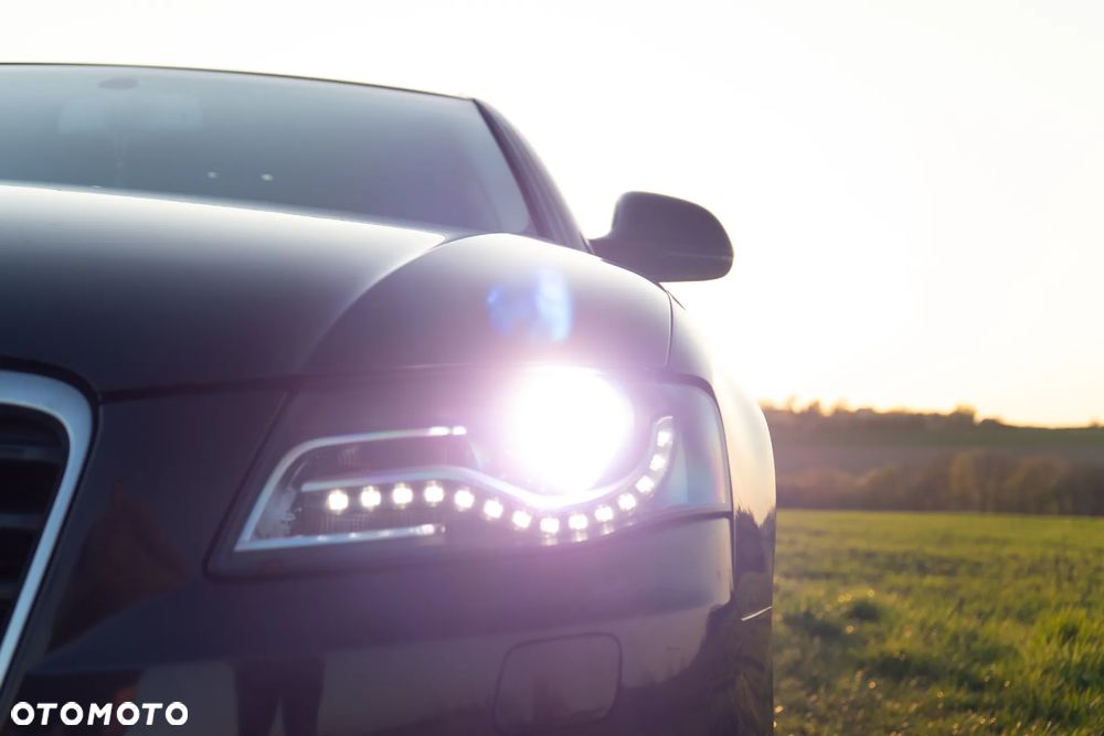 Audi A4 Avant 2.0 TDI DPF Attraction - 6