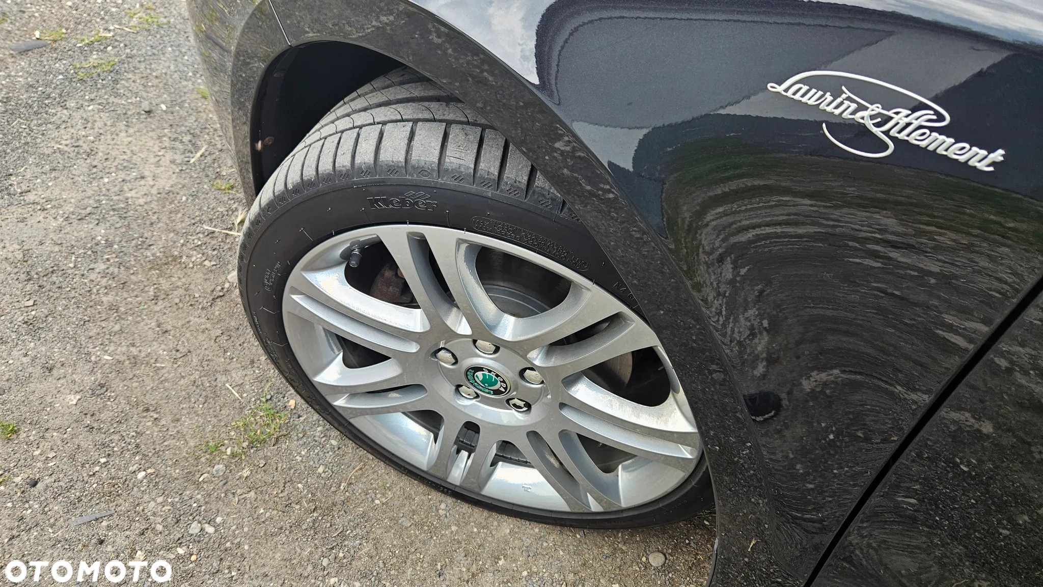 Skoda Superb 2.0 TDI L&K DSG - 6