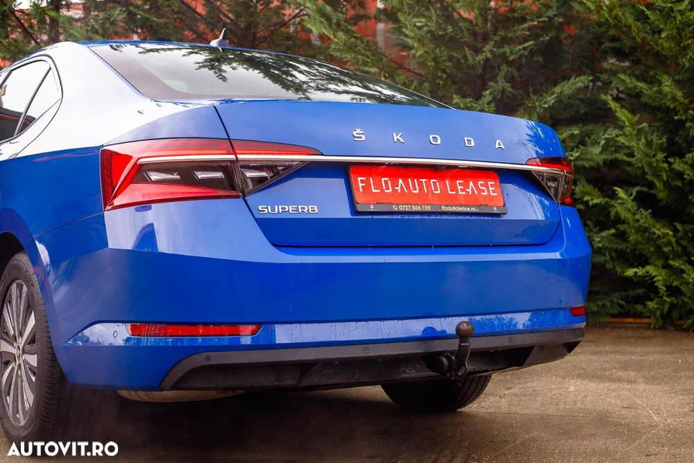 Skoda Superb 2.0 TDI DSG Sportline - 10