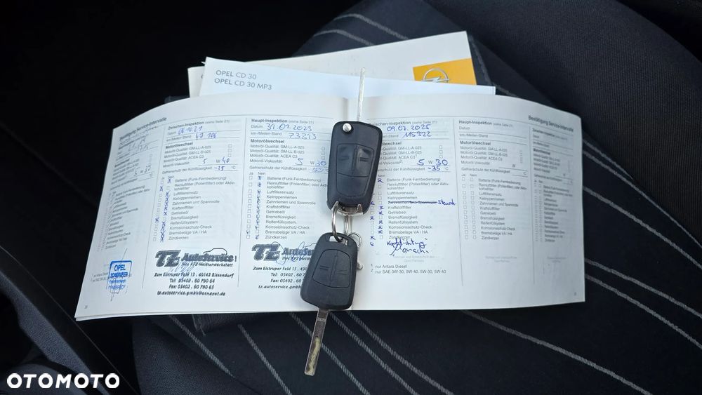 Opel Corsa - 28