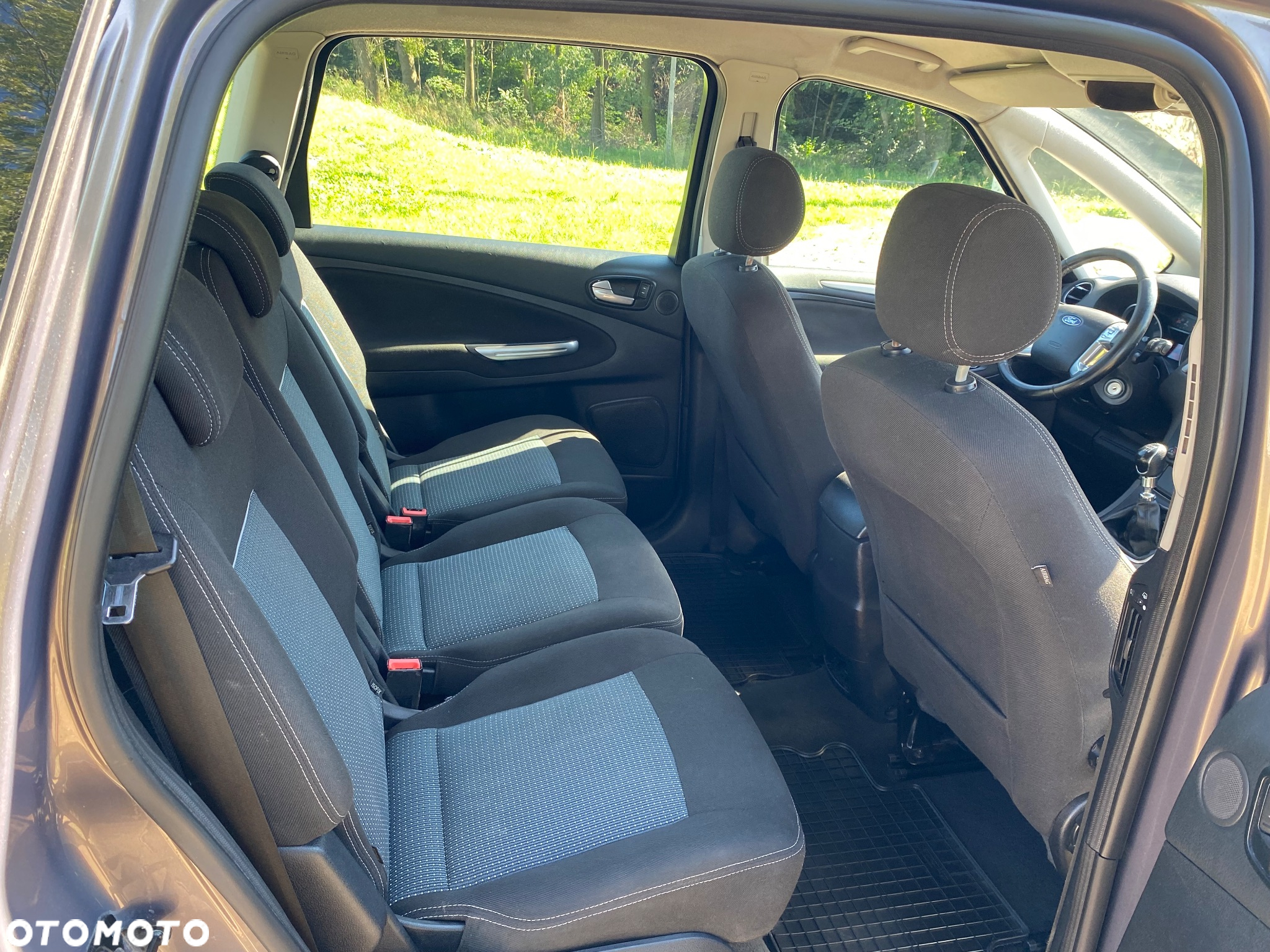 Ford S-Max - 14