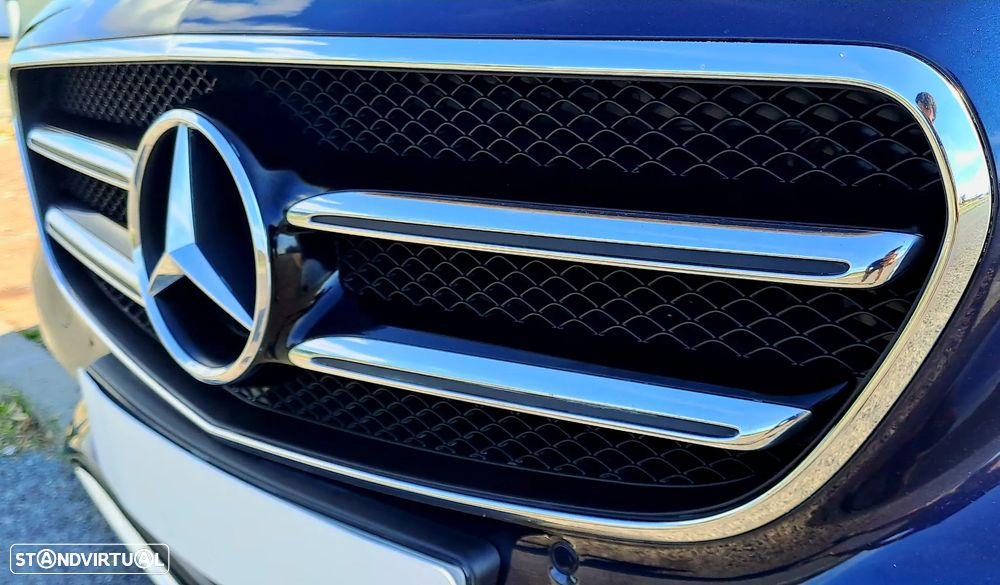 Mercedes-Benz E 300 Bluetec Hybrid Avantgarde - 40