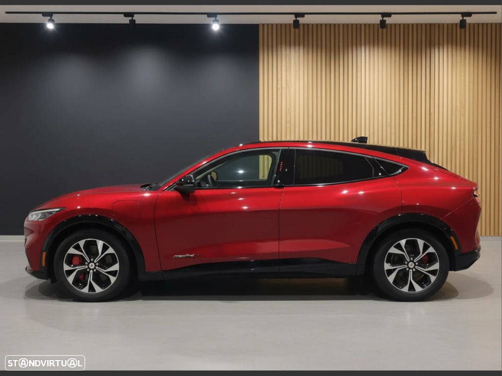 Ford Mustang Mach-E Alargada - 9