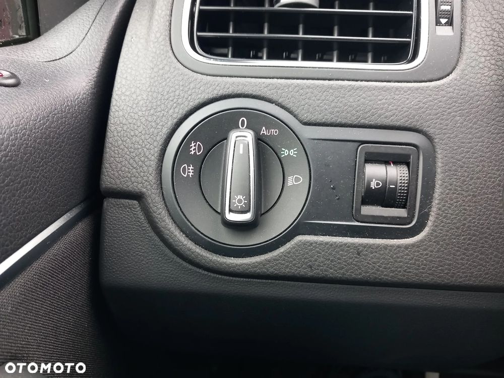 Volkswagen Polo 1.2 TSI BMT Highline - 20
