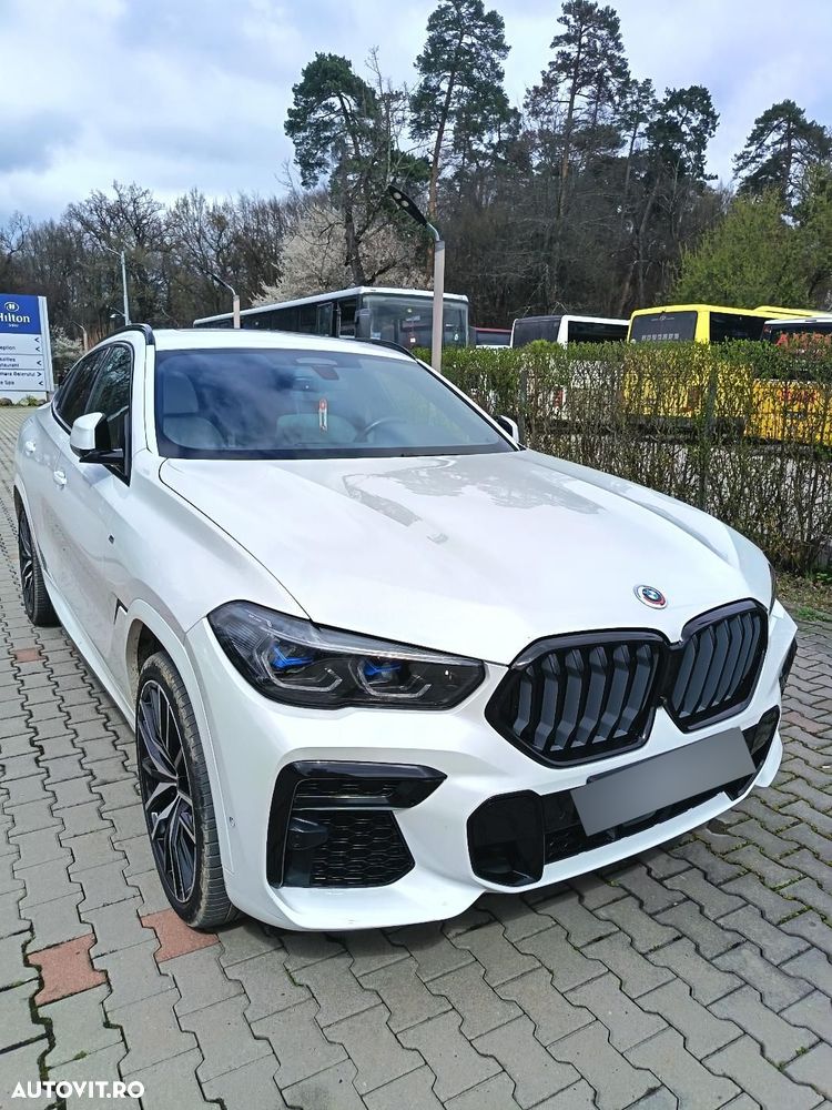 BMW X6 2022 — imagine 36