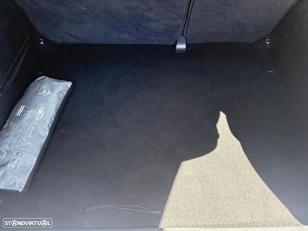 Citroën C4 1.6 BlueHDi Feel EAT6 - 28